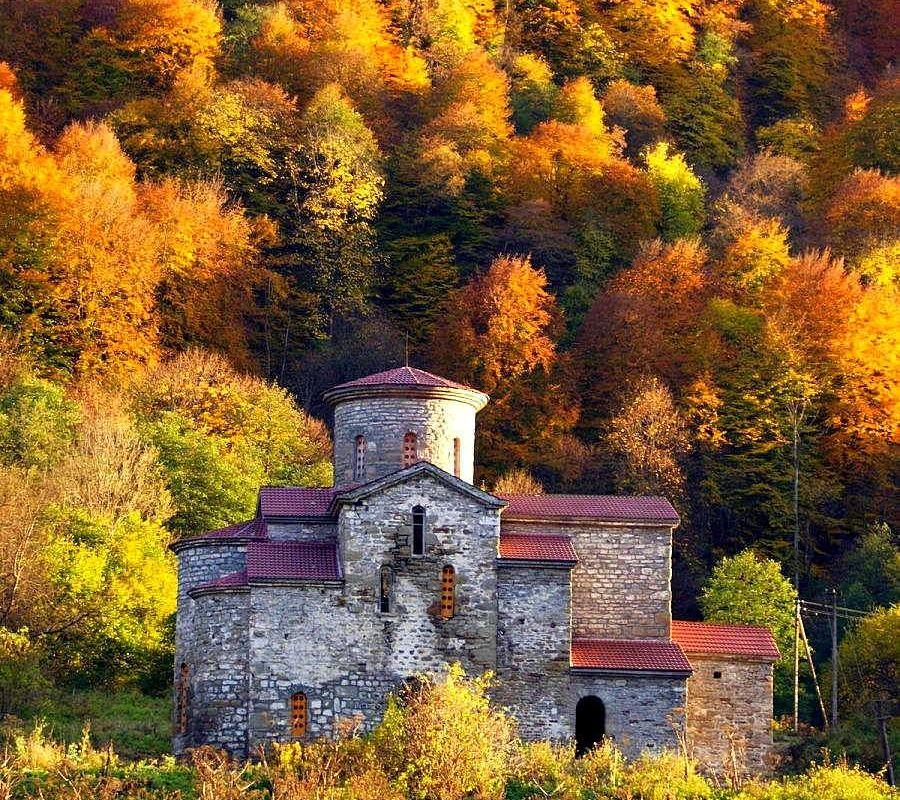 Осень в горах: Домбай, Теберда, Архыз